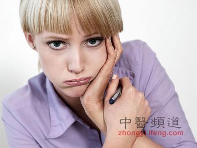 点击将在新窗口查看全图 中医说:艾灸耳孔可治牙痛