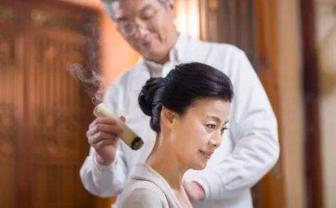 北京卫视【养生堂】中医世家养生经 艾灸的作用